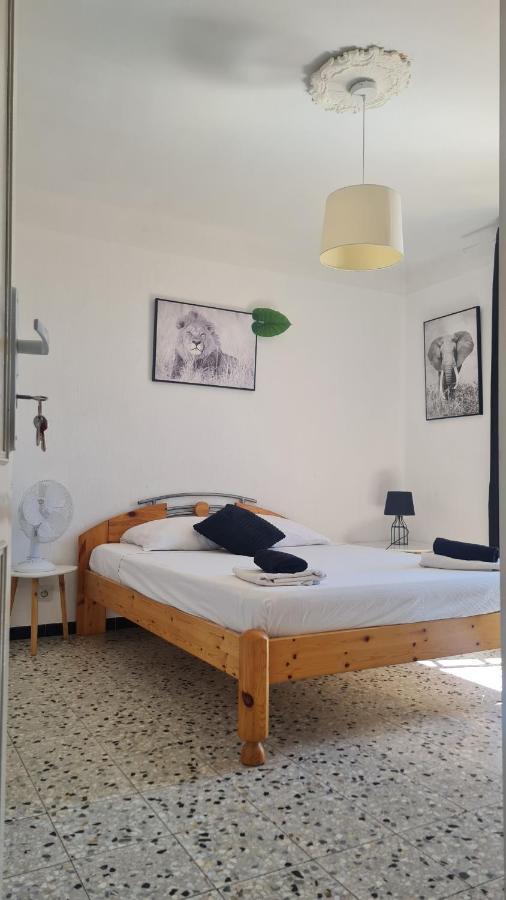 Chambre Double Avec Piscine Proche De Perpignan ริฟซาลท์ส์ ภายนอก รูปภาพ