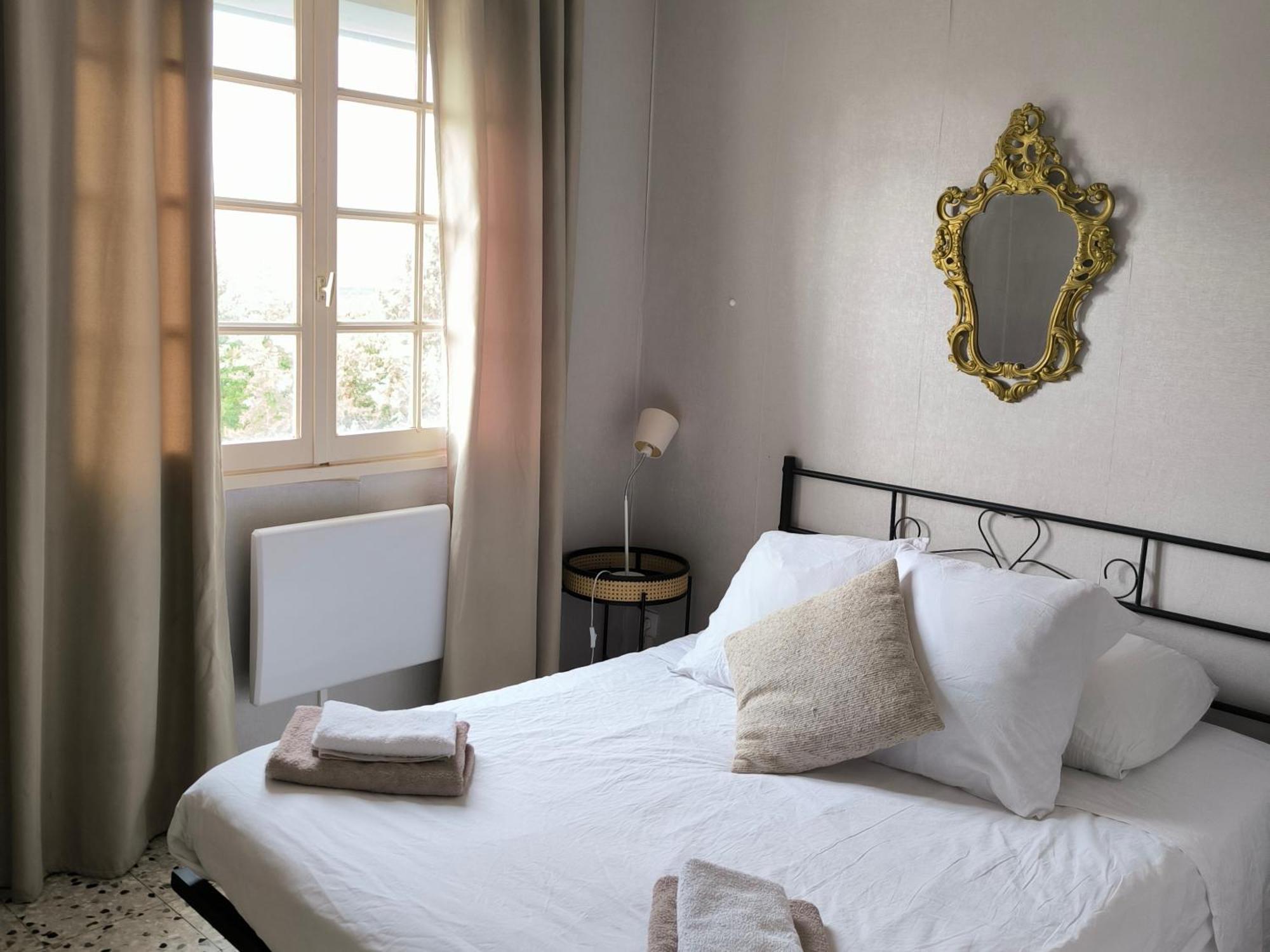 Chambre Double Avec Piscine Proche De Perpignan ริฟซาลท์ส์ ภายนอก รูปภาพ